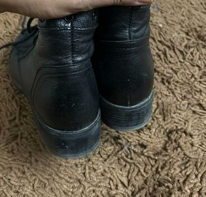 Black Boots