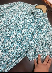 Sea Green Floral Print Shirt For 40 Chest