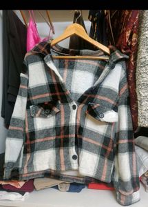 Cozy Plaid Jacket Savana/ zara/ Mango