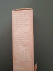 Kylie Jenner Creme Lipstick