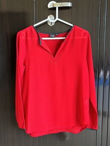Shoppers Stop Red Top