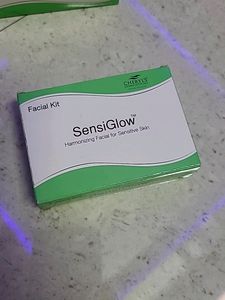 Sensiglow Facial Kit