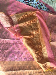 Elegant Pink &amp; Gold Silk Zari Dupatta