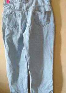 Light Blue Straight Fit Jeans For Women
