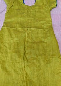 Elegant Embroidered Kurta