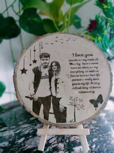 Wooden Slice Photo Frame With Wood Stand