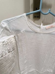 White Lace Detail, Back-Buttoned BlousenTop