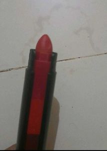 2 Lipsticks