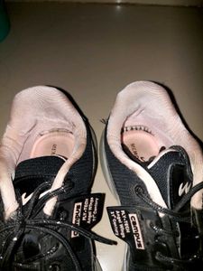 Women Black Mesh Running Shoes