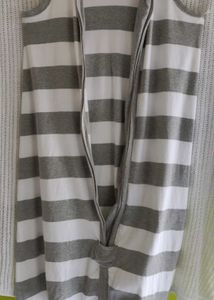 BABY WEARABLE BLANKET