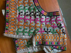 ❤Embroidered Blouse❤