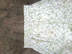Green Leafy Print Skirt