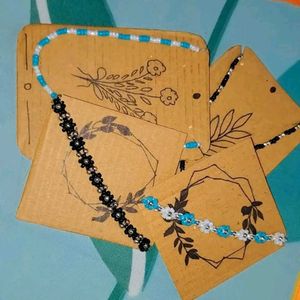 Flower beaded necklace