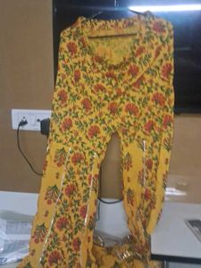 XXL Shahara suit