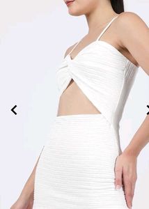 Chic White Cutout Bodycon Dress SIZE :- M