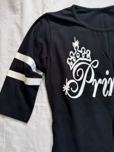 Women’s Black T-shirt