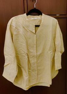 Uniqlo Striped Shirt 🍋