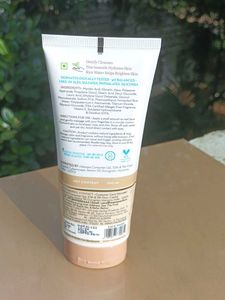 Mamaearth &amp; Himalaya Face Wash Duo