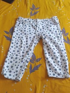Cute Printed Capri