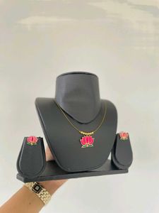 Lotus Charm Invisible Necklace