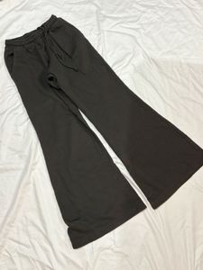 H&M Weekday Track