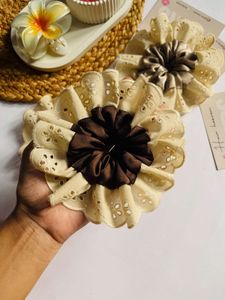 Lace Ruffle Scrunchie