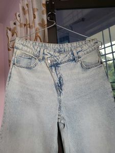H&amp;M NEW Wrapover Waistband Straight Denim/EUR36