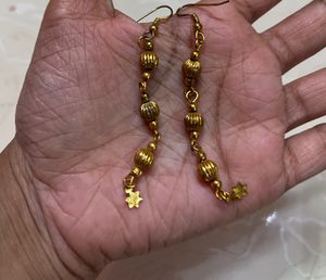 Dangling Gold Tone Fashion Earrings