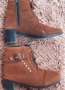 Buy Now ✨ [Brown Suede Boots🤎]
