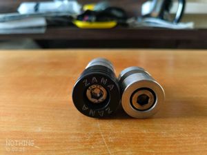 Zana Rear Paddock Spools With Swing Arm Protector