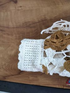 BRAND NEW 💝💖Crochet Crop Top - Boho Chic