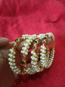 Moti Bangles