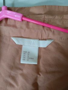 H&amp;M Tan Waistcoat