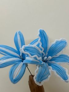 Blue Lily 🩵Pipe cleaner flowers