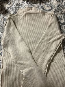 Ribbed Mock Neck Long Sleeve Top