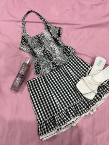 Halter Neck Crop Top