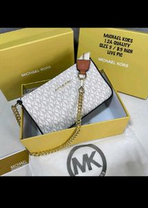 Michael Kors PREMIUM SLING WD BOX