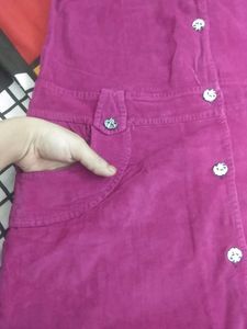 Fashionable Sleeveless Jacket Or Top With Two Pockets ✌️