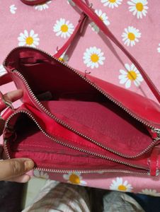 Price Drop 👇👇Sling Bag