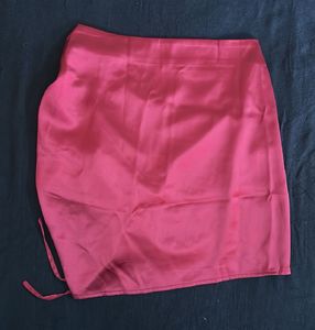 URBANIC Split Pencil Skirt