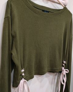 Olive Knot Crop top