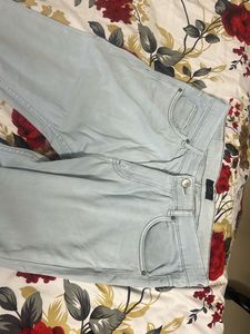 WES Jeans