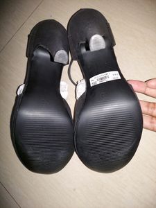 Black Heels (Euro-36)
