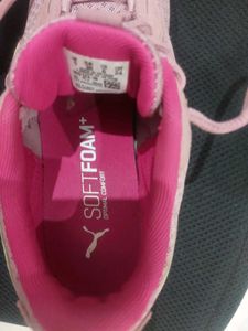 Puma Original Running Shoes - Like New