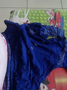 Blue Printed Kurta Set With Leggi