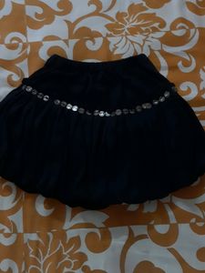 Skirt,