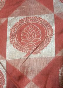 Elegant Red &amp; Gold Sari with Intricate Design