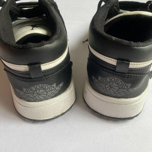 Nike Dunk Low Retro