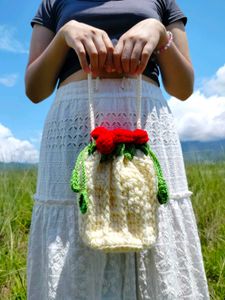 Crochet Rose Potli Sum Sling Bag