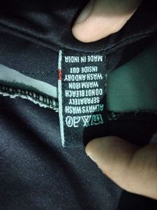 NORMAL FULL SLEEVE T-SHIRT IN BLACK COLOUR